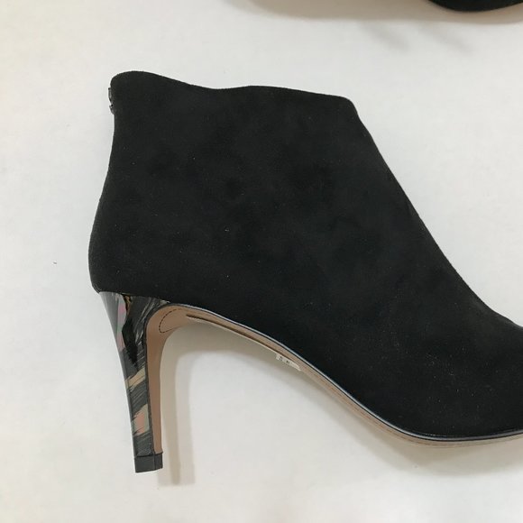 J.Renee’ Taper Toe Ankle Side Zip Bootie - Picture 5 of 11